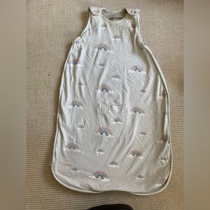 Woolino 4 seasons sleep sack in rainbow print 2m-24m, some flaws